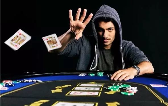 起手牌选错你注定在翻牌前就输了一半